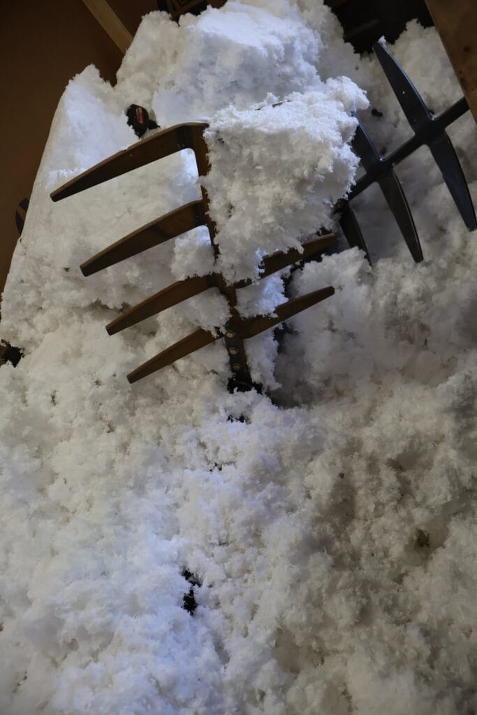 Fluff material for making absorbents