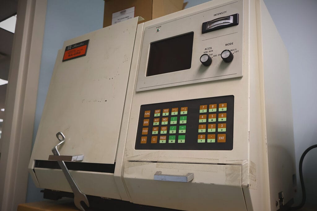 Shimadzu aerodynamic particle sizing machine in the Heumann Environmental lab